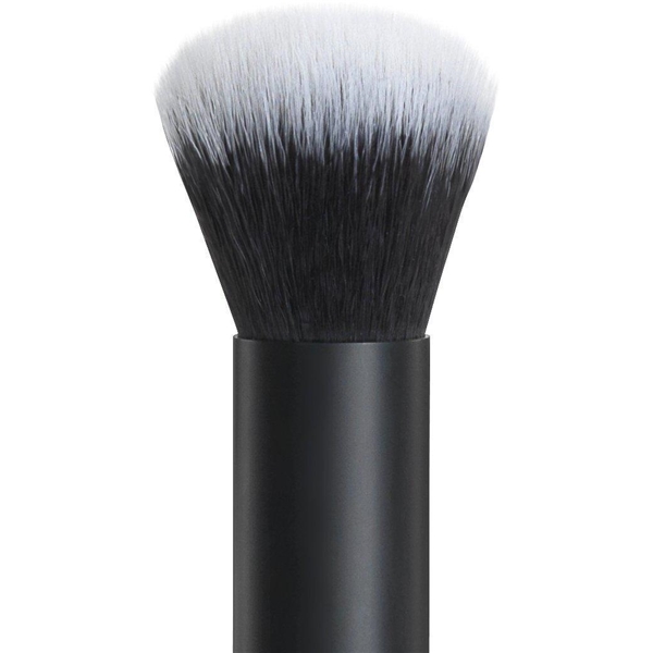 IsaDora Mini Buffer Brush (Picture 2 of 2)