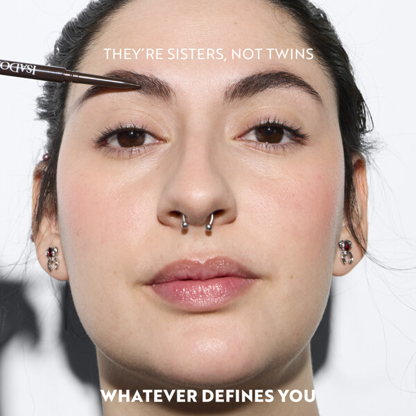 IsaDora The Precision Eyebrow Pen (Picture 8 of 9)