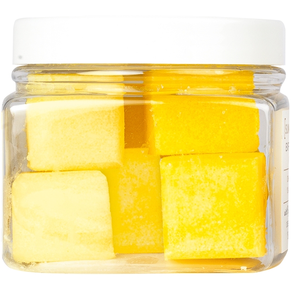 Chamomile & Ylang Ylang Exfoliating Cubes (Picture 2 of 3)